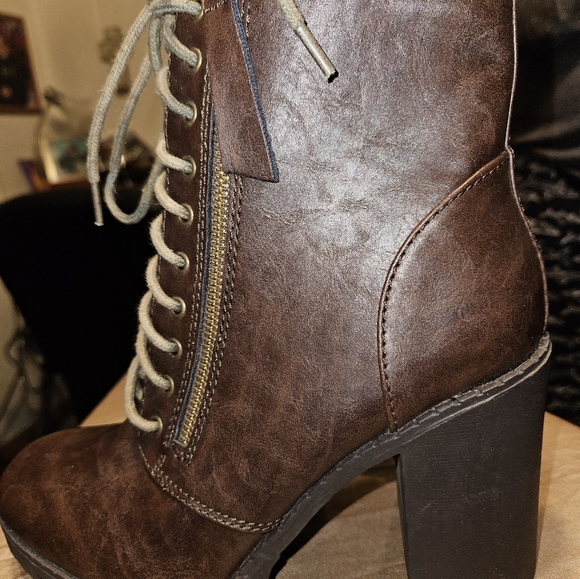 Soda Women Chunky High Heel Combat Army Military Riding Boots Booties Dark Brown - Picture 3 of 8